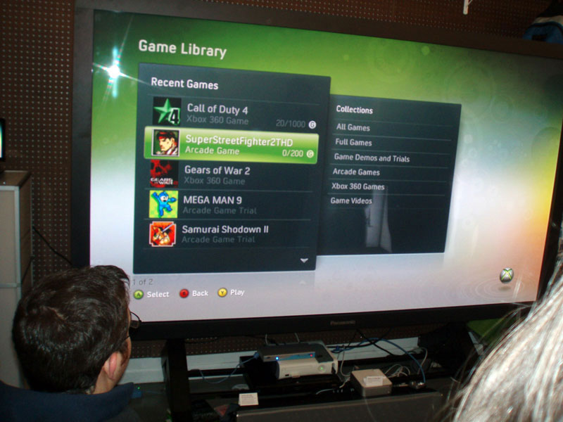 Illustration for article titled Gaming On A 103-Inch Plasma Television, Or Why You Should Embrace Split-Screen Multiplayer Again